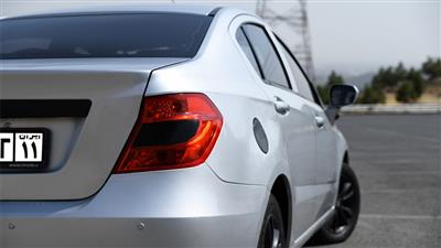 چراغ‌های عقب برلیانس H230